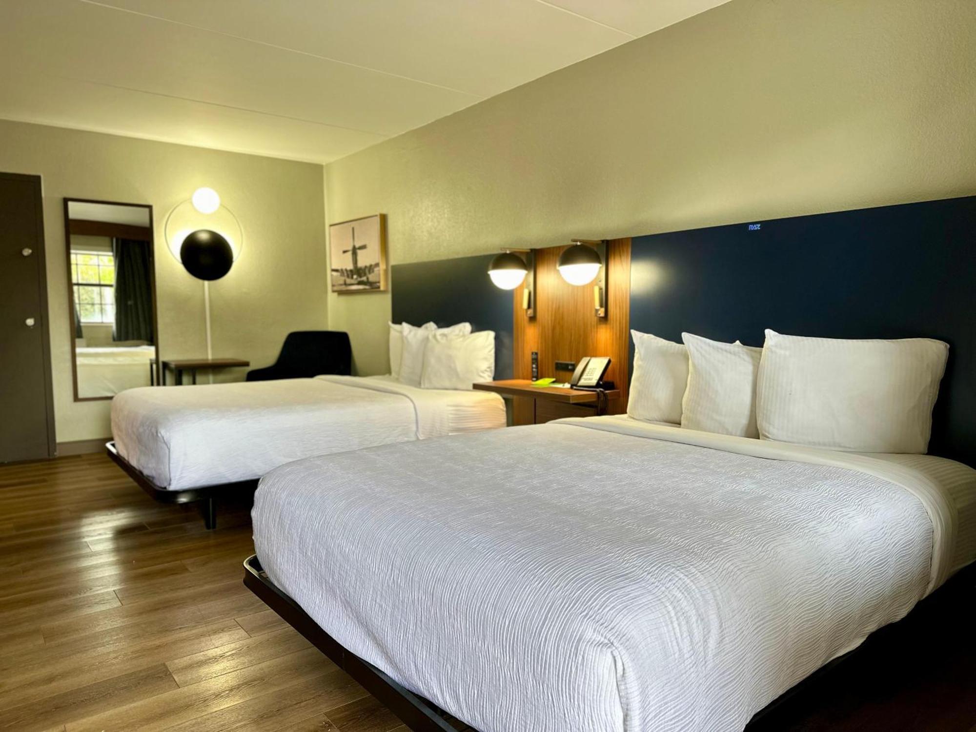 La Quinta Inn By Wyndham Huntsville Research Park Esterno foto