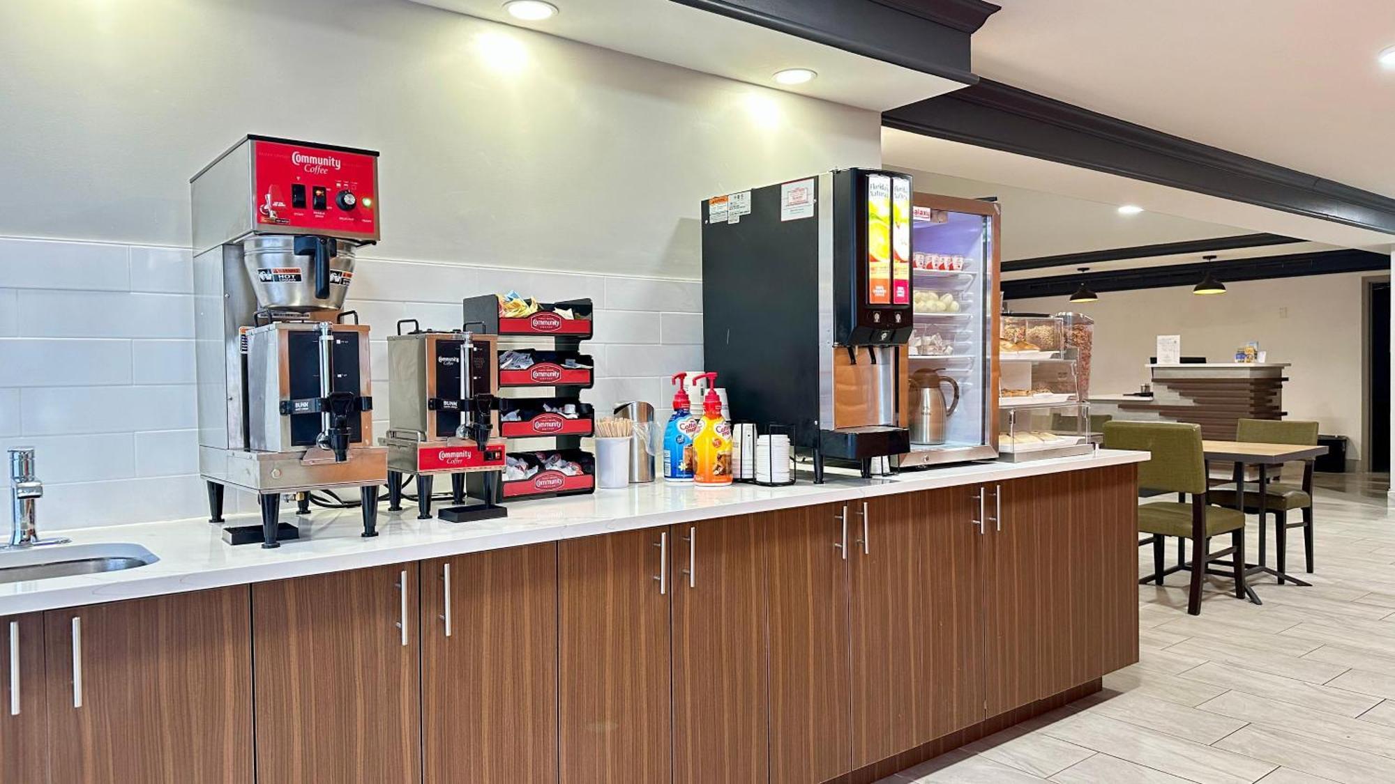 La Quinta Inn By Wyndham Huntsville Research Park Esterno foto